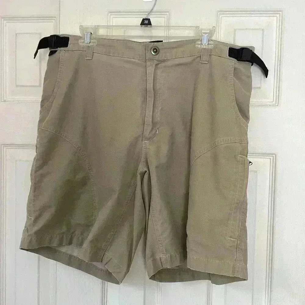 Kuhls Mens Light Khaki Cargo Shorts, Kuhls Khaki Utility Shorts, Sz Large